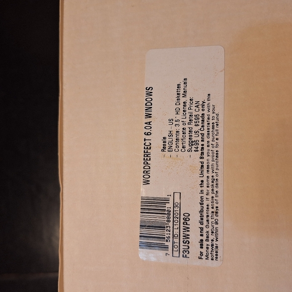 Vintage 1994 WordPerfect Complete Version 6.0A DOS/Windows Manual License Disks - Picture 9 of 11
